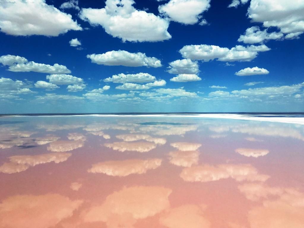 Kati Thanda-Lake Eyre is in the running to be one of the 7 Wonders of Australia"